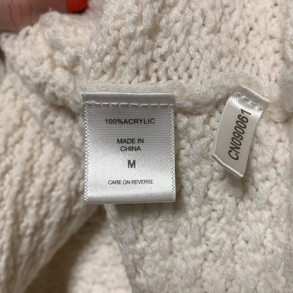 New York & Company Sz M women’s pearl white thick cowl-neck chunky sweater cozy - Picture 9 of 14